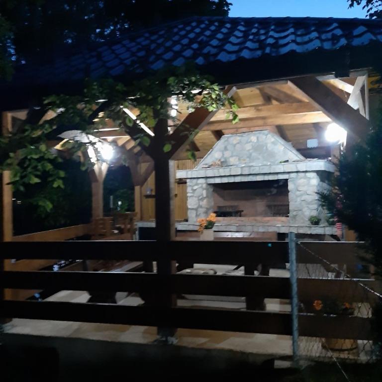 Lahor - One-Bedroom House - 35