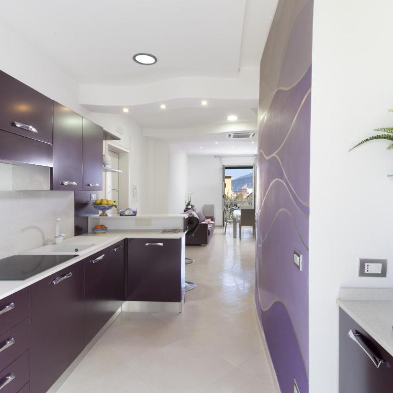 Estate4home - L'onda viola - Appartamento - 4