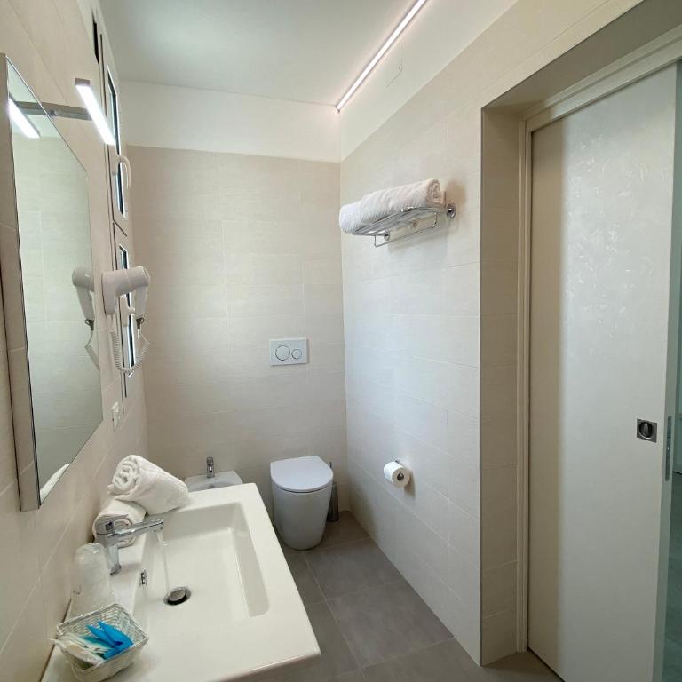Hotel Linda - Junior Suite con Vista Mare - 6