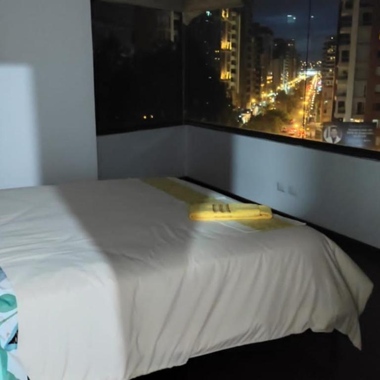 Rep Salvador, Quito 2-bedroom condo with parking and Netflix - Apartamento de 2 dormitorios - 20