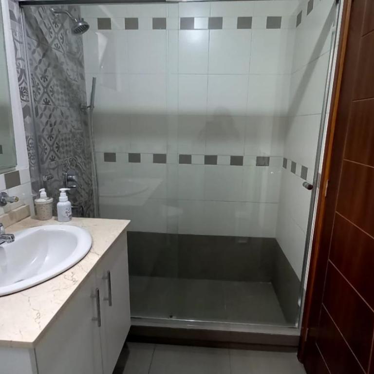 Rep Salvador, Quito 2-bedroom condo with parking and Netflix - Apartamento de 2 dormitorios - 61