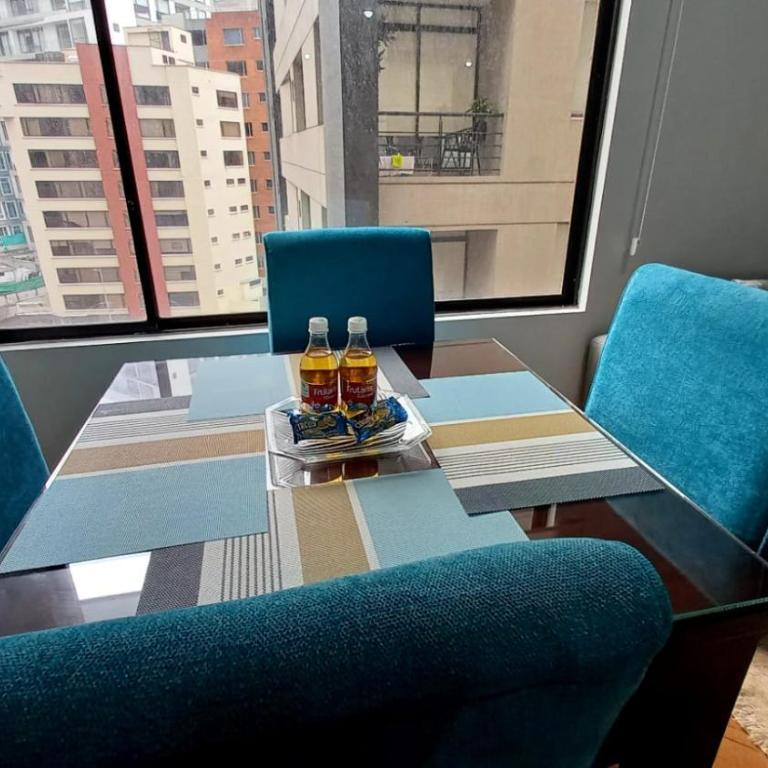 Rep Salvador, Quito 2-bedroom condo with parking and Netflix - Apartamento de 2 dormitorios - 32