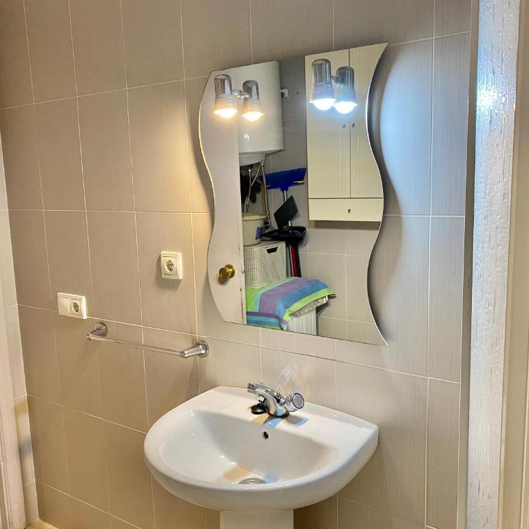 Apartamento Dalí frente al mar - Apartamento de 2 dormitorios - 13