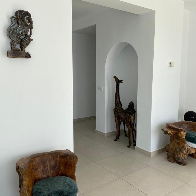 Half of the luxury villa with sea view and pool in natural park - Deluxe Villa - 25