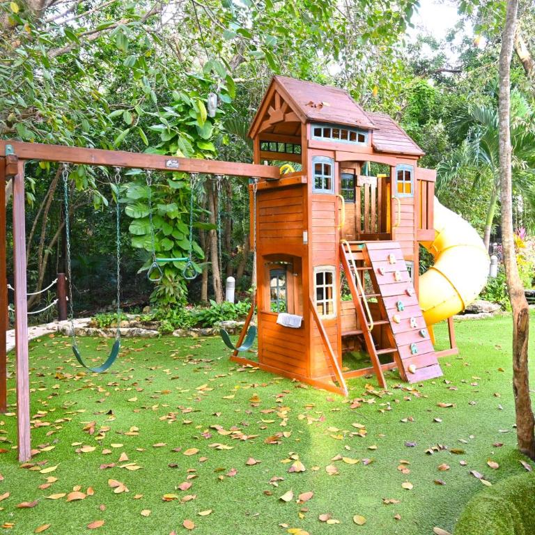 GLASS JUNGLE VILLA with amazing green views -10 min DT - Casa de 3 dormitorios - 41