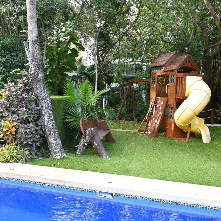 GLASS JUNGLE VILLA with amazing green views -10 min DT - Casa de 3 dormitorios - 30