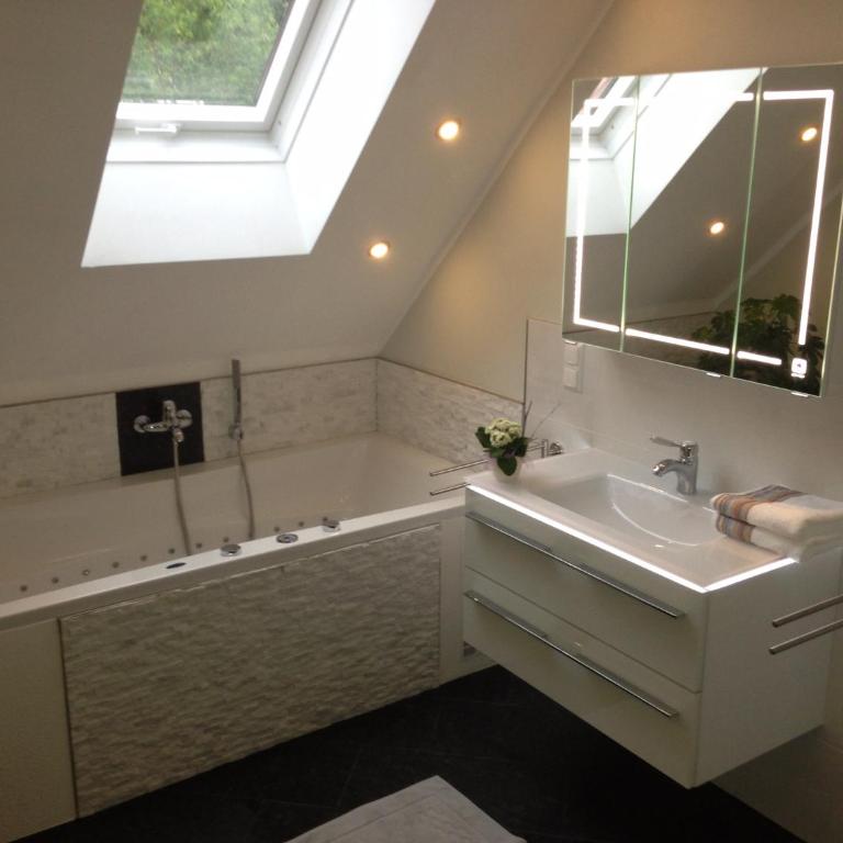 Exklusive Ferienwohnung / STAINZ / Luxury holiday Apartment - Apartment mit 2 Schlafzimmern - 27