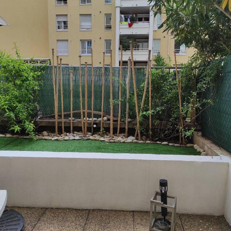 Charmant studio-terrasse à Carras Plage - Studio - 14