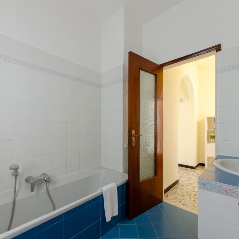 JOIVY Family Flat with 3 Balconies, 10 Min to Beach - Appartamento con 3 Camere da Letto e con Balcone - 24