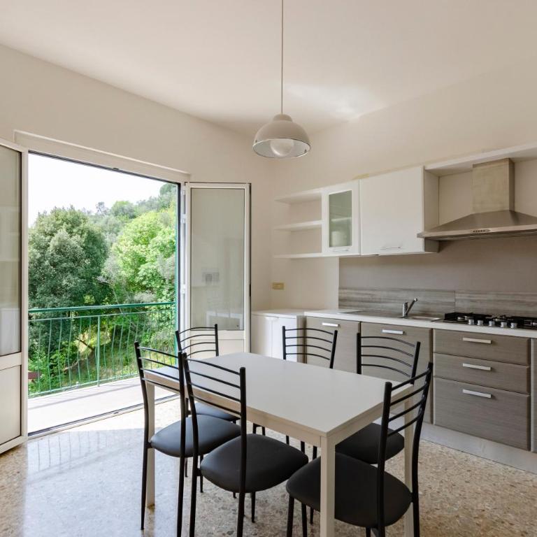 JOIVY Family Flat with 3 Balconies, 10 Min to Beach - Appartamento con 3 Camere da Letto e con Balcone - 3
