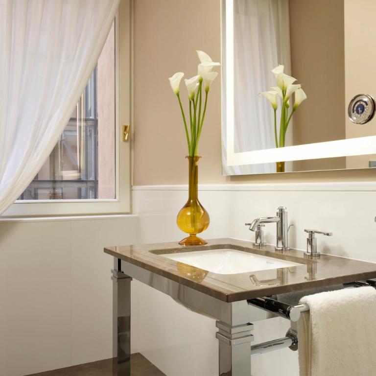 Hotel L'Orologio Roma - WTB Hotels - Camera Matrimoniale Deluxe - 2