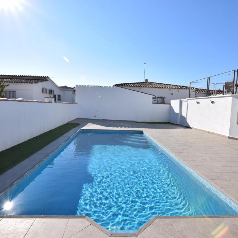 casa con piscina privada y cerca playa ref 382 - Casa de 2 dormitorios - 6