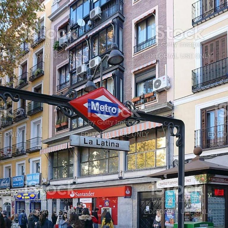 Apartamento Palacio Real de Madrid, histórico - Two-Bedroom Apartment - 18