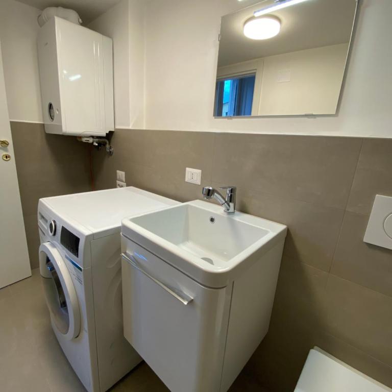 SUNNY Central bright apt, historical living Matera - One-Bedroom Apartment - 36