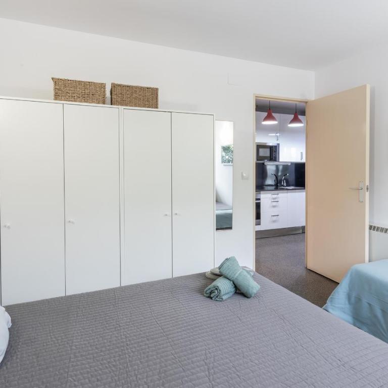 Residencia Universitaria Resa Campus del Mar - Family Studio - 4