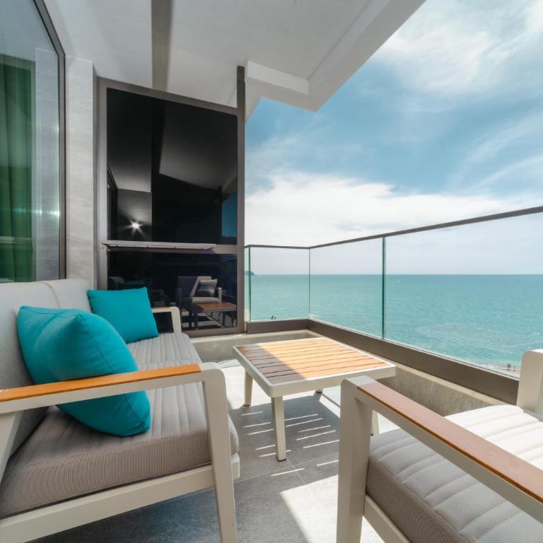 Katamare Hotel - Premium Dvokrevetna Soba sa Bračnim Krevetom i Terasom sa Pogledom na More - 6