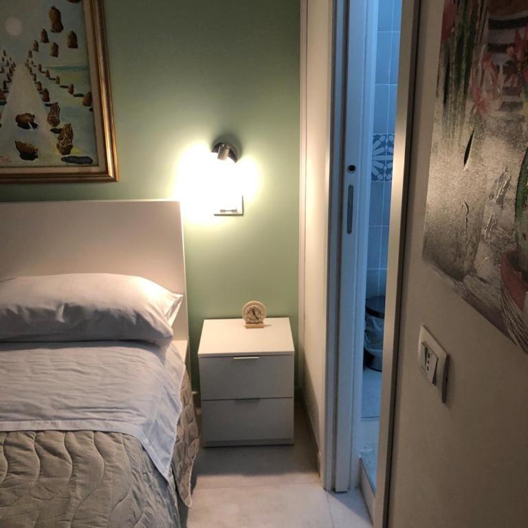 Casa Cavour - Appartamento con 1 Camera da Letto - 5
