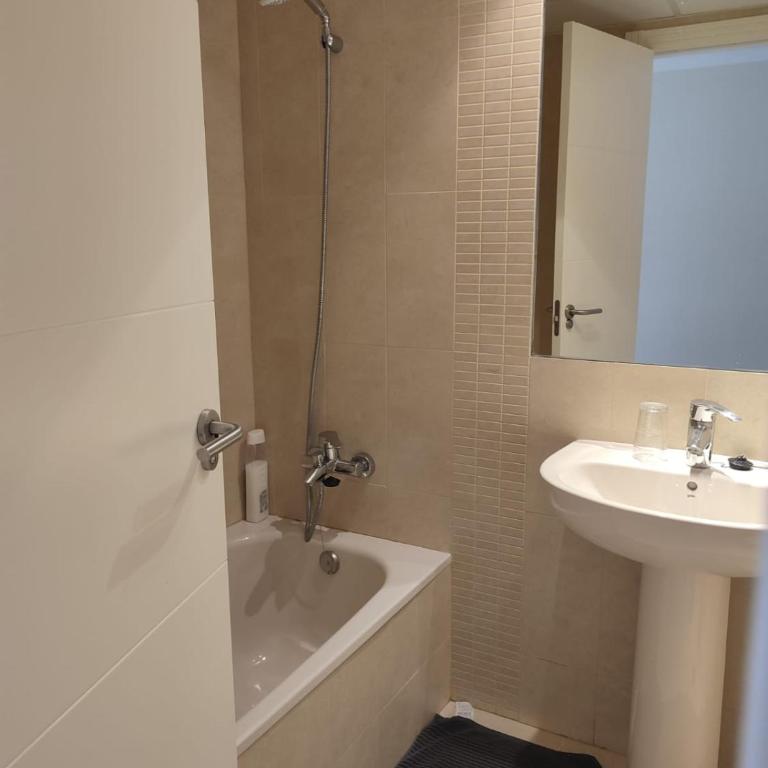 Carlos Larimar - Apartamento de 2 dormitorios - 11