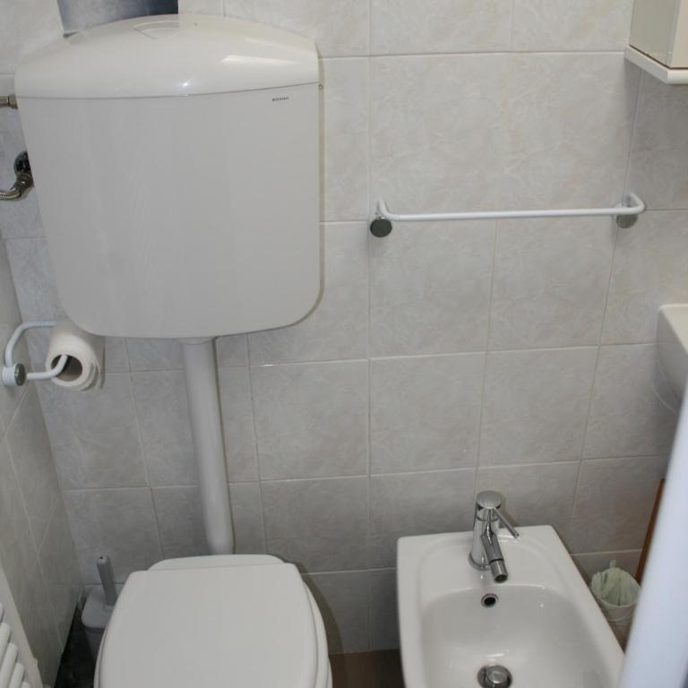 Alloggio Incantevole sui tetti di Bologna - Appartamento con 1 Camera da Letto - 3