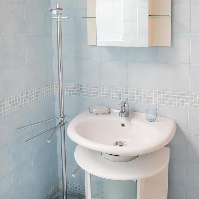 N012 - Numana, nuovo bilocale con aria condizionata - One-Bedroom Apartment - 18