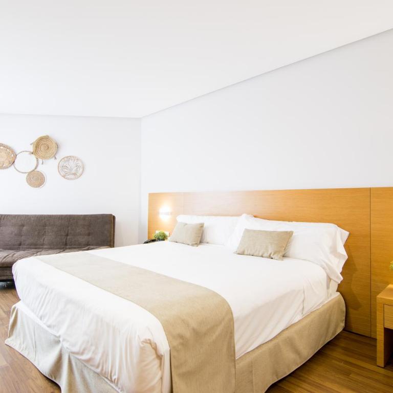 Cullera Holiday - Chambre Deluxe - Vue Latérale sur Mer (2 Adultes) - 1