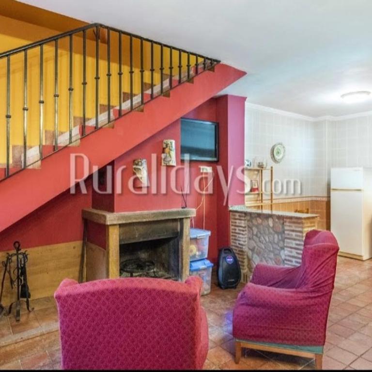 Casa rural Los Alcaidejos con piscina - Three-Bedroom House - 14