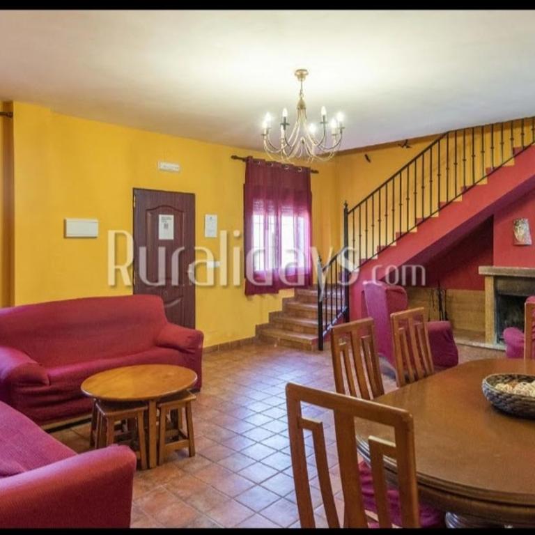 Casa rural Los Alcaidejos con piscina - Three-Bedroom House - 13