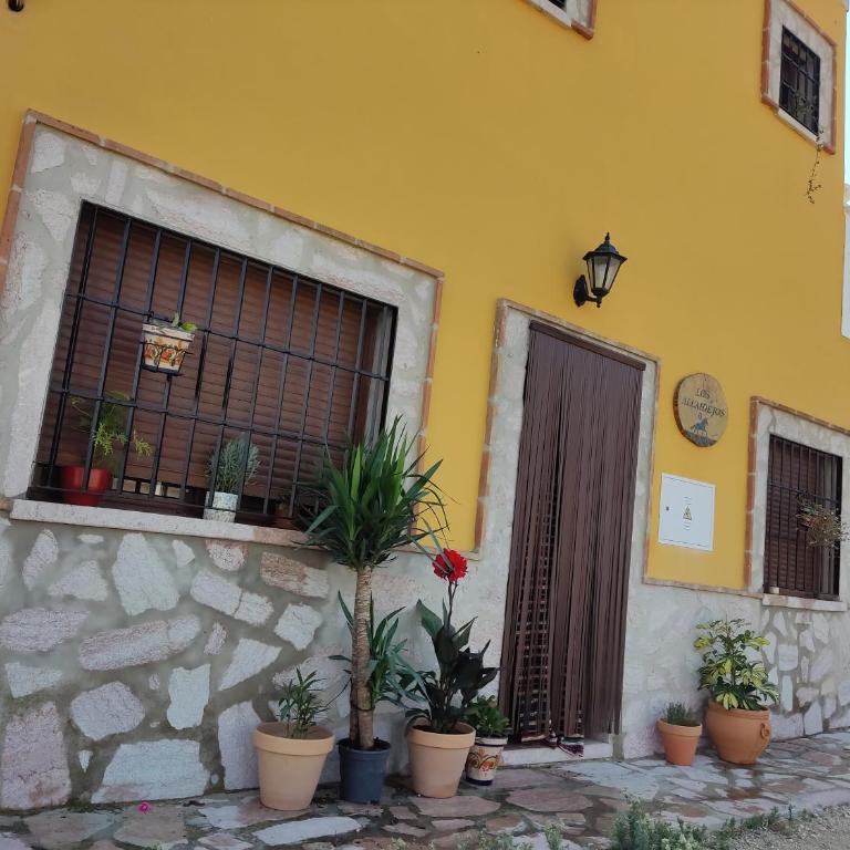 Casa rural Los Alcaidejos con piscina - Three-Bedroom House - 3