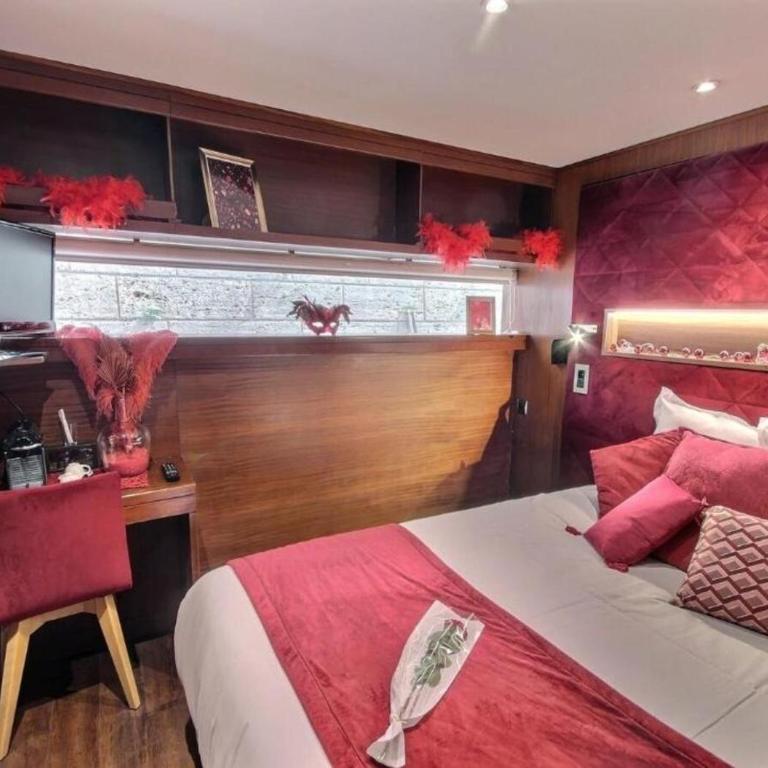 VIP Paris Yacht Hôtel & Spa - Suite avec Jacuzzi - 3