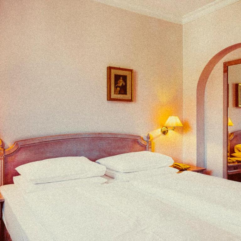 Amadeus Ora & Amore - Camera Matrimoniale - 2