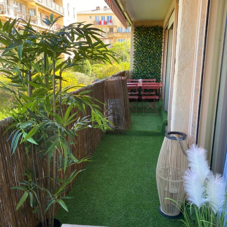 Saint Tropez Spacieux Appartement La Florida - Apartment mit 2 Schlafzimmern - 24