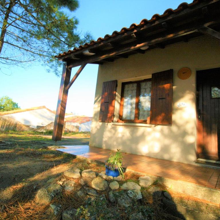 Maison boisée proche de la plage des Coraux, 2 chambres, terrasse, parking et jardin - FR-1-22-283 - Casa de vacaciones (4 adultos) - 3