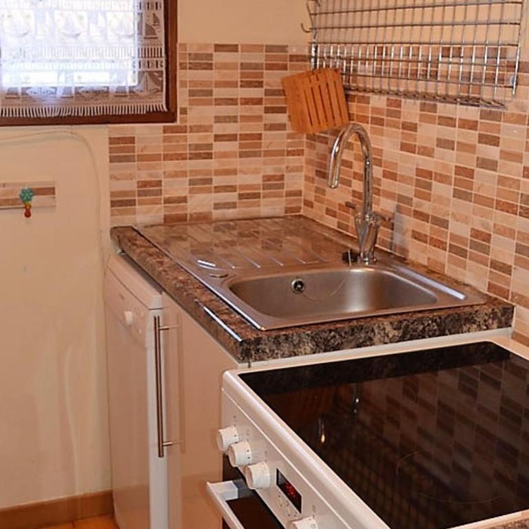 Maison boisée proche de la plage des Coraux, 2 chambres, terrasse, parking et jardin - FR-1-22-283 - Casa de vacaciones (4 adultos) - 11