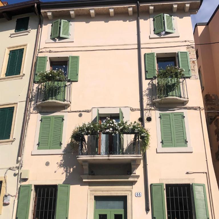 La Piu' Bella Verona - Apartment with Terrace - 7