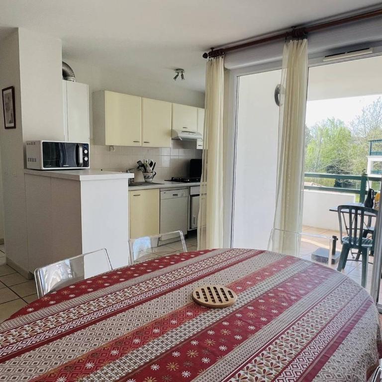 T2 à Cambo-les-Bains avec Accès Internet et Parking - One-Bedroom Apartment - 3