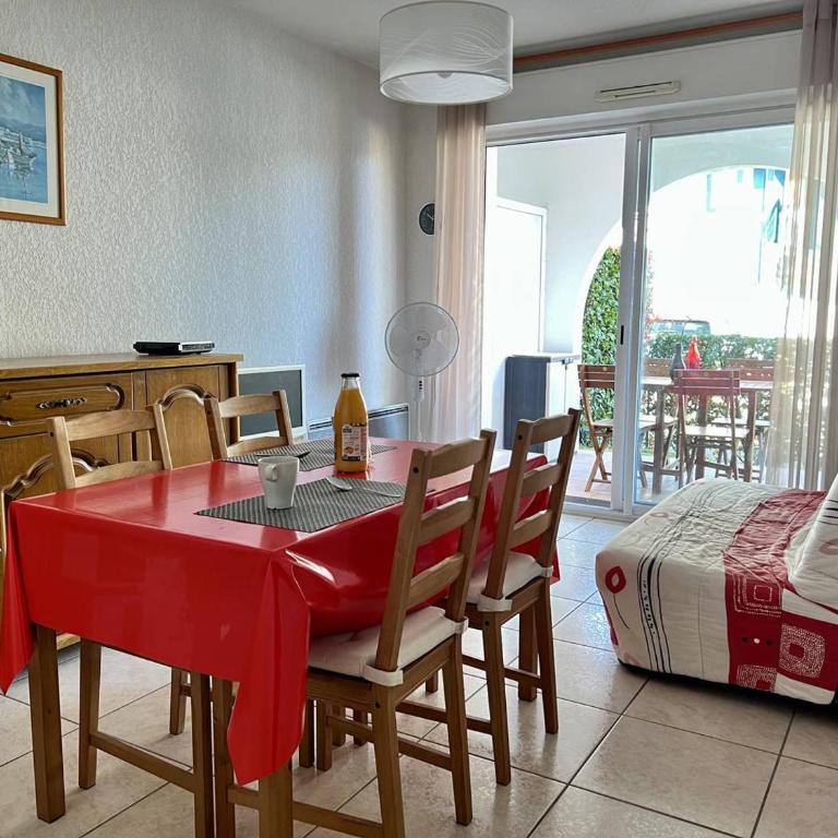 Appartement RDC à Cambo-les-Bains, terrasse, animaux acceptés - Apartamento de 1 dormitorio - 4