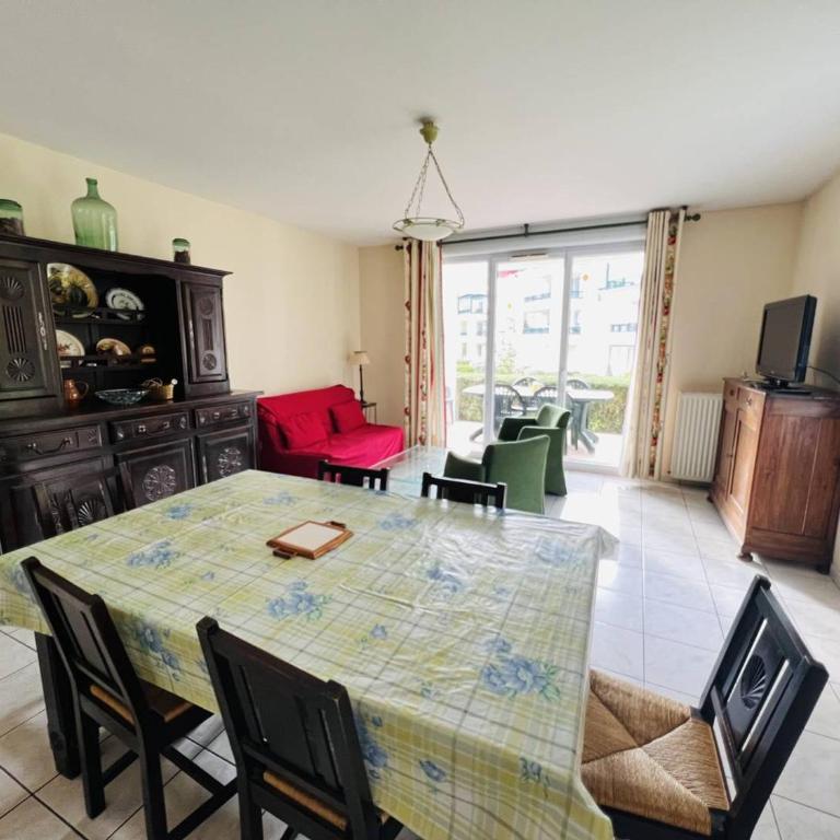 CAMBO: Appartement T3 4 couchages avec terrasse - Appartement 2 Chambres - 3