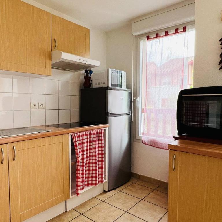Appartement F2 avec piscine et parking à Cambo-les-Bains - Appartement 1 Chambre - 2
