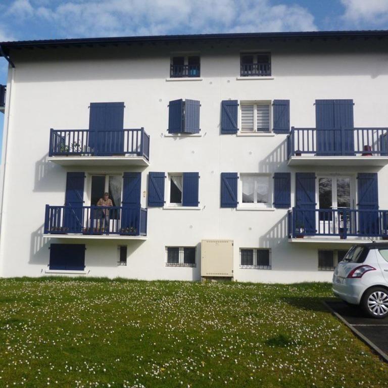 Appartement T3 à Cambo-les-Bains avec Wifi, Animaux Acceptés - 4 Couchages - Two-Bedroom Apartment - 1