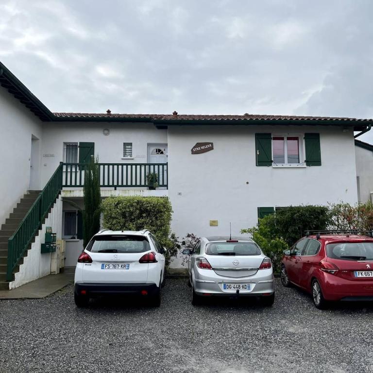 Cambo-les-Bains T2 calme 2 couchages avec parking - One-Bedroom Apartment - 1