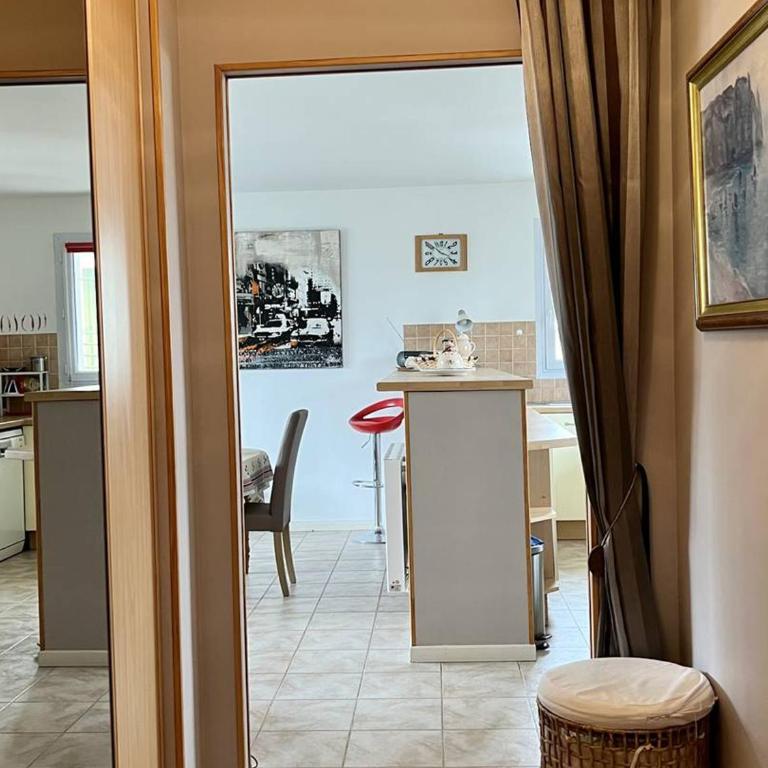 Cambo-les-Bains T2 calme 2 couchages avec parking - One-Bedroom Apartment - 3