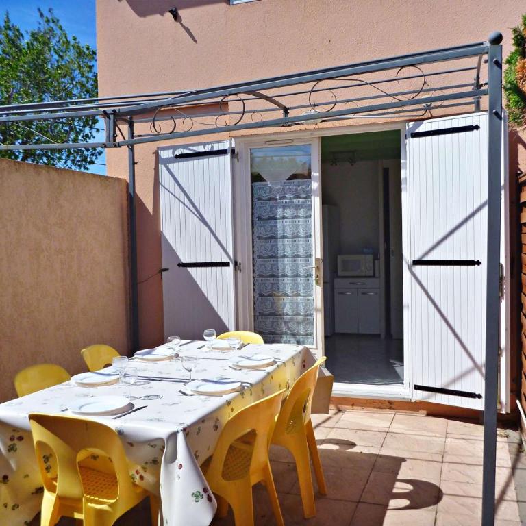 Maisonnette 4 pers avec terrasse, piscine, proche plage, animaux acceptés - FR-1-387-145 - Appartement - 3