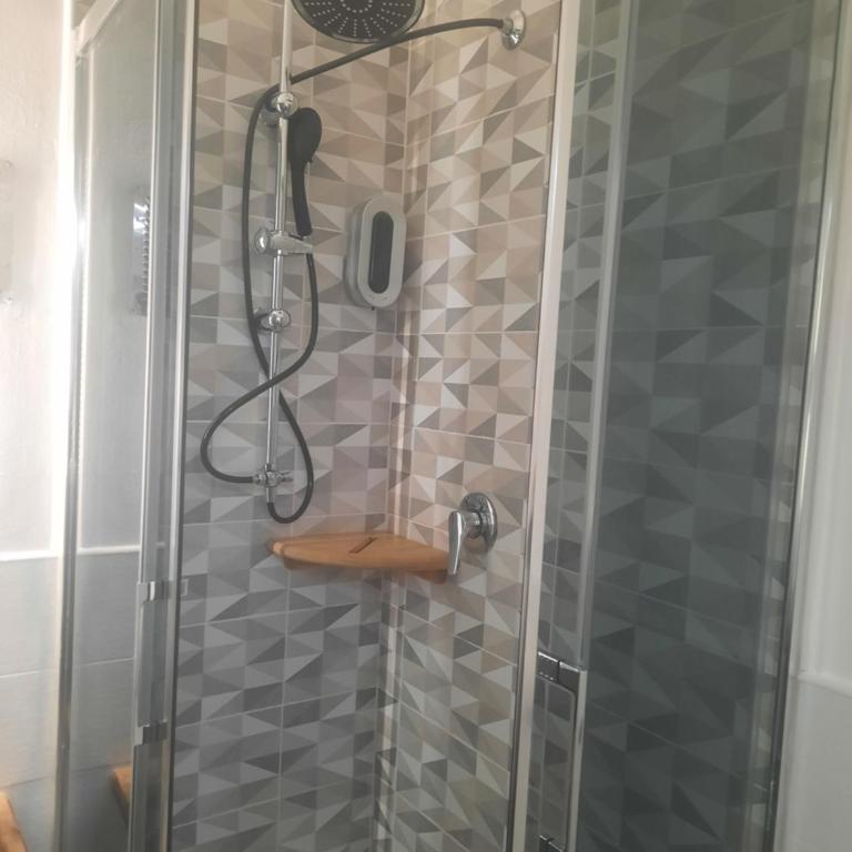 Flamingo Guest House- Rooms - Camera King con Vista Giardino - 5
