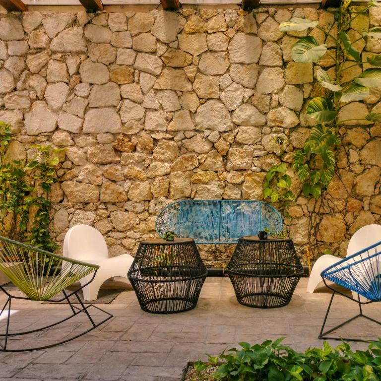 Les Suites Calle 2 by Galian - 350m from ADO bus terminal - Suite Deluxe con cama extragrande - 7