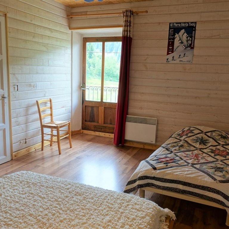 Appart spacieux dans chalet traditionnel avec balcon pour 5 pers. à Arêches-Beaufort - FR-1-342-146 - Apartment - 2