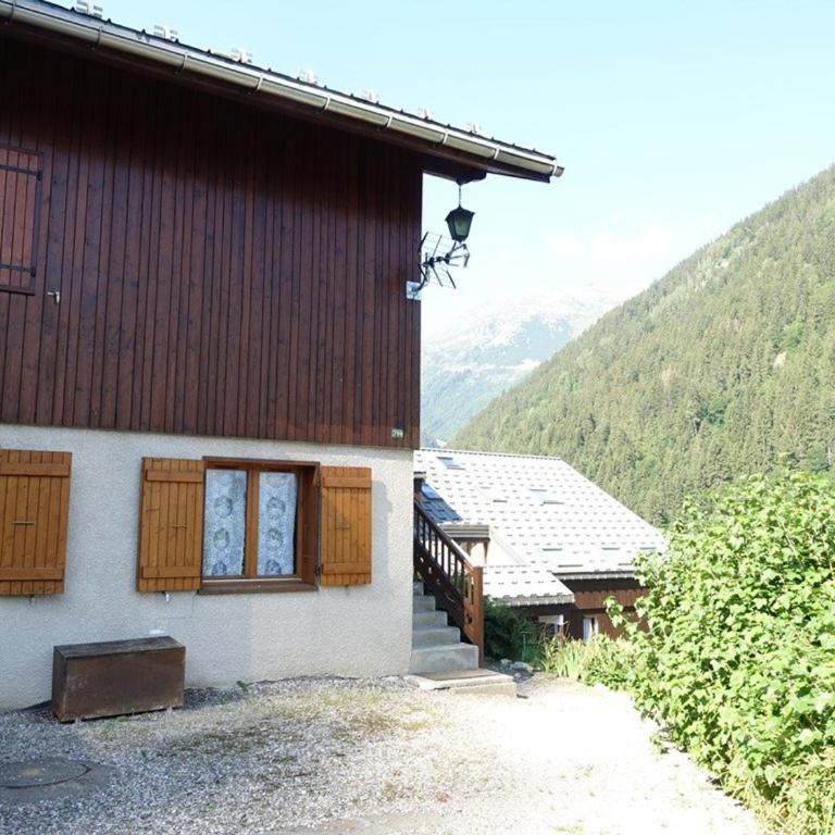 T3 cosy avec cheminée, pour 4-5 pers., skis aux pieds, terrasse sud/ouest, calme à Arêches-Beaufort - Two-Bedroom Apartment - 3