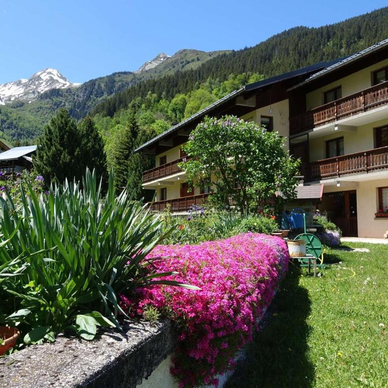 Appartement cosy 4 pers, skis aux pieds, balcon, parking, 2 étoiles - Location dim. à dim. en hiver - Appartement 1 Chambre - 2