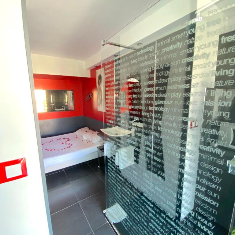 Studios Port Nature village Naturiste - Apartment with Terrace - 9