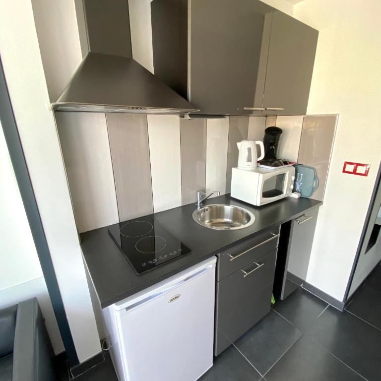 Studios Port Nature village Naturiste - Apartment with Terrace - 2