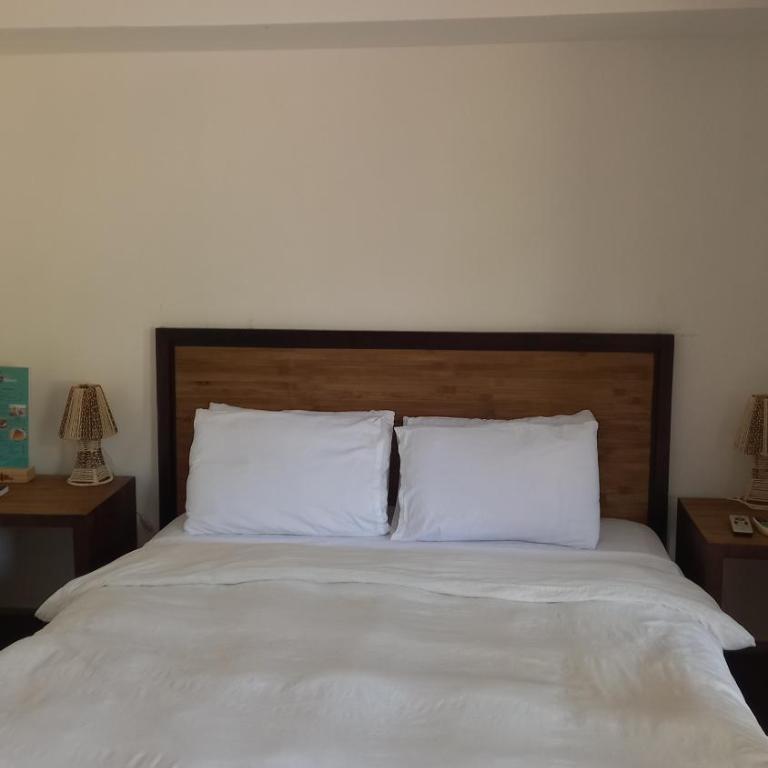 Howard Johnson by Wyndham Montañita - 1 Queen Bed, Garden View, Non-Smoking - 1